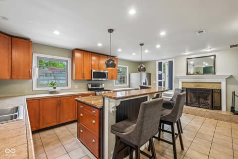 Photo of 8836 Briarclift Road, Indianapolis, IN
