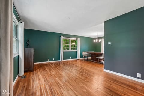 Photo of 8836 Briarclift Road, Indianapolis, IN