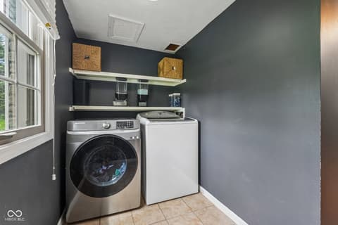 Photo of 8836 Briarclift Road, Indianapolis, IN