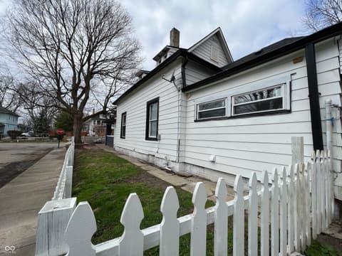 Photo of 3901 Rookwood Avenue, Indianapolis, IN