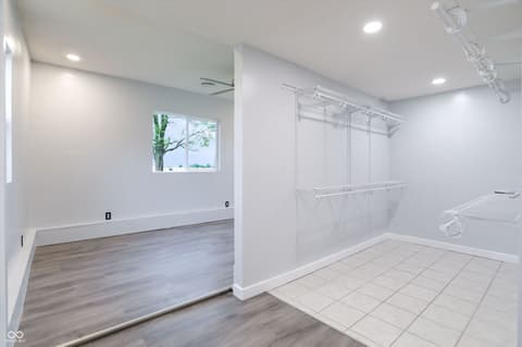 Photo of 2207 S Fairview Drive, Shelbyville, IN