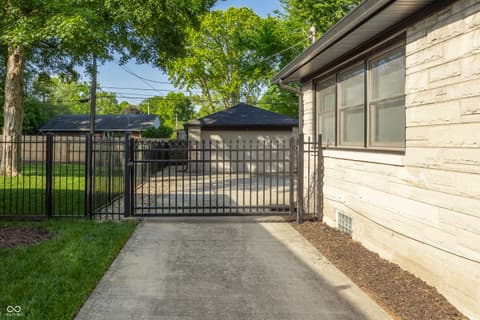 Photo of 6830 N Delaware Street, Indianapolis, IN