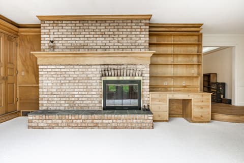 Photo of 402 Kessler Boulevard West Drive, Indianapolis, IN