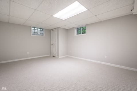 Photo of 402 Kessler Boulevard West Drive, Indianapolis, IN