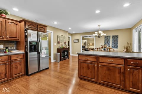 Photo of 325 E Levi Lane, Mooresville, IN