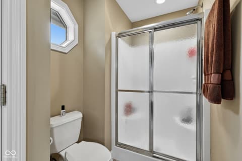 Photo of 325 E Levi Lane, Mooresville, IN