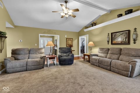 Photo of 325 E Levi Lane, Mooresville, IN