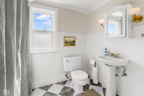 Photo of 6165 Burlington Avenue, Indianapolis, IN