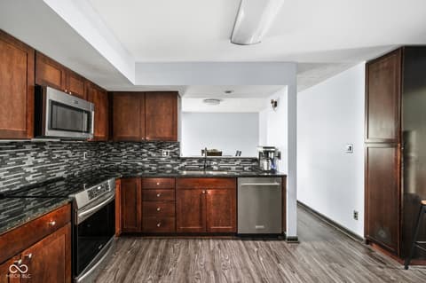 Photo of 9216 Homeside Drive, Indianapolis, IN
