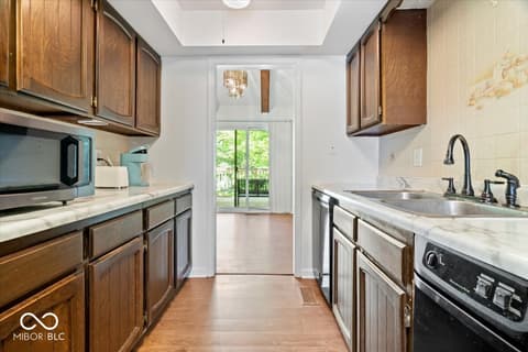 Photo of 4212 Foxglove Trace, Indianapolis, IN