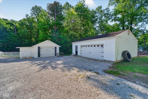 Garage at 7295 Beech Grove Road, Martinsville, IN