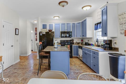 Photo of 6712 Wilmot Lane, Avon, IN
