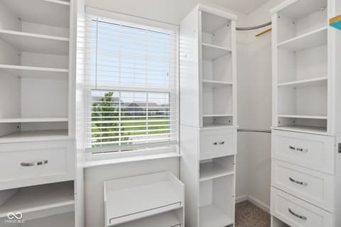 Walk In Closets — 832 Snowberry Run, Greenwood, IN