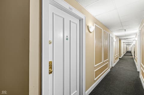 Photo of 230 E 9th Street, Indianapolis, IN