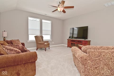 Living room at 1418 Hideaway Circle, Brownsburg, IN