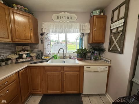 Photo of 910 Hillcrest Drive, Greencastle, IN