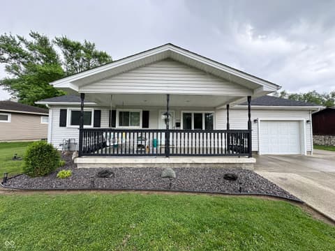 Photo of 910 Hillcrest Drive, Greencastle, IN