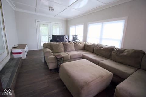 Living room at 9885 E County Road 1000 N, Brownsburg, IN