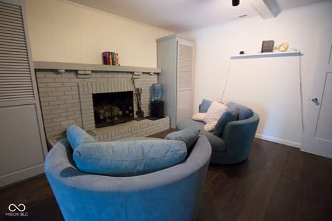 Living room at 9885 E County Road 1000 N, Brownsburg, IN