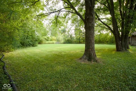 Yard at 9885 E County Road 1000 N, Brownsburg, IN
