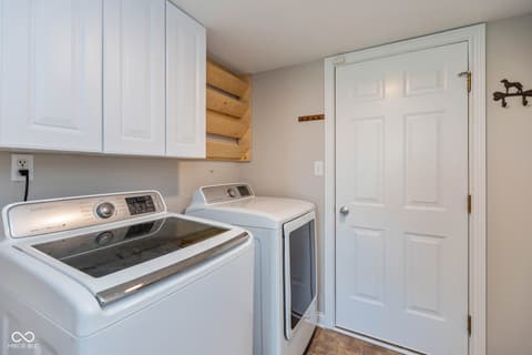 Photo of 1117 Foxtail Drive, Franklin, IN