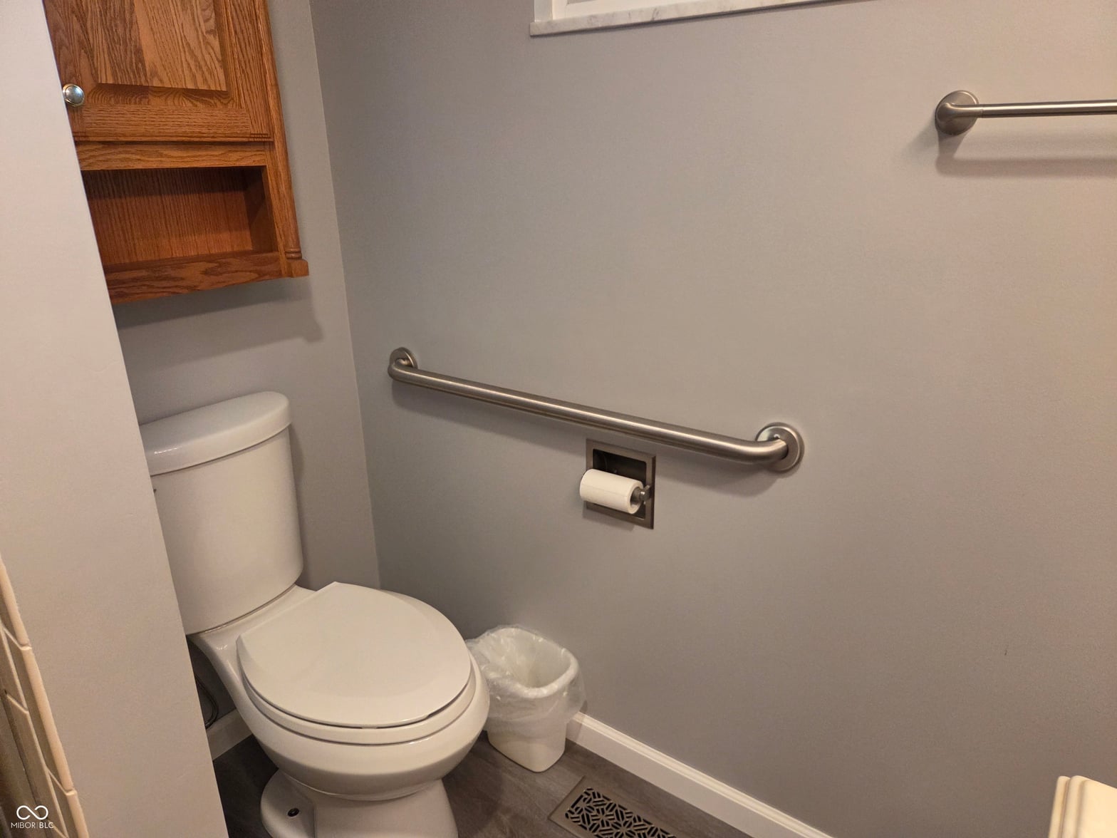 Photo 23