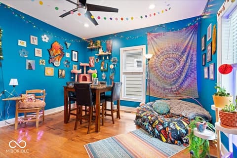 Photo of 937 N Oxford Street, Indianapolis, IN