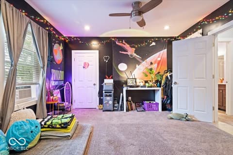 Photo of 937 N Oxford Street, Indianapolis, IN