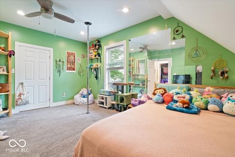 Photo of 937 N Oxford Street, Indianapolis, IN