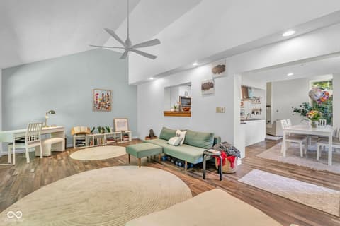 Photo of 4408 Castlebay Way, Indianapolis, IN