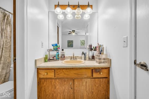 Photo of 4408 Castlebay Way, Indianapolis, IN