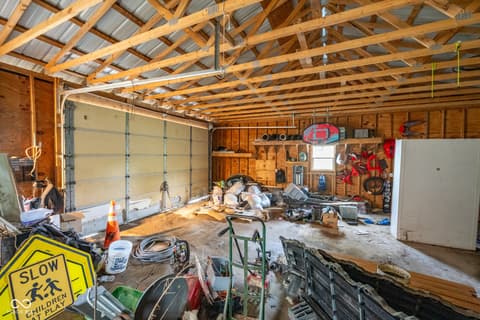 Photo of 13592 N County Road 275 W, Roachdale, IN