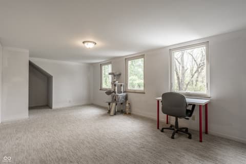 Home office at 717 E 70th Place, Indianapolis, IN