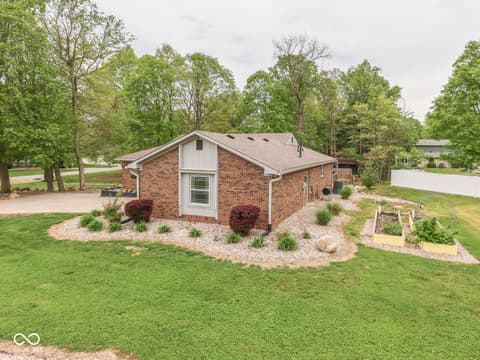 Photo of 504 Oak Boulevard South Drive, Greenfield, IN