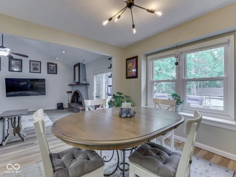 Photo of 504 Oak Boulevard South Drive, Greenfield, IN