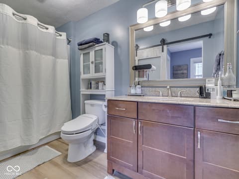 Photo of 504 Oak Boulevard South Drive, Greenfield, IN