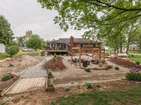 Photo of 504 Oak Boulevard South Drive, Greenfield, IN