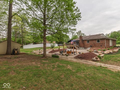 Photo of 504 Oak Boulevard South Drive, Greenfield, IN