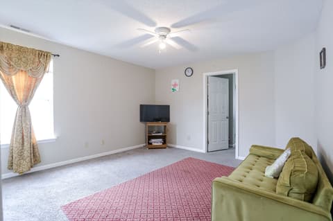 Photo of 5985 Claymont Boulevard, Plainfield, IN