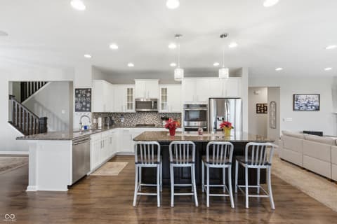 Photo of 561 Windborough, Brownsburg, IN