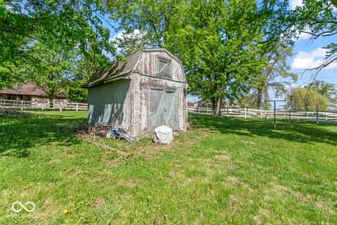 Out Buildings — 9967 N County Road 800 W, Daleville, IN