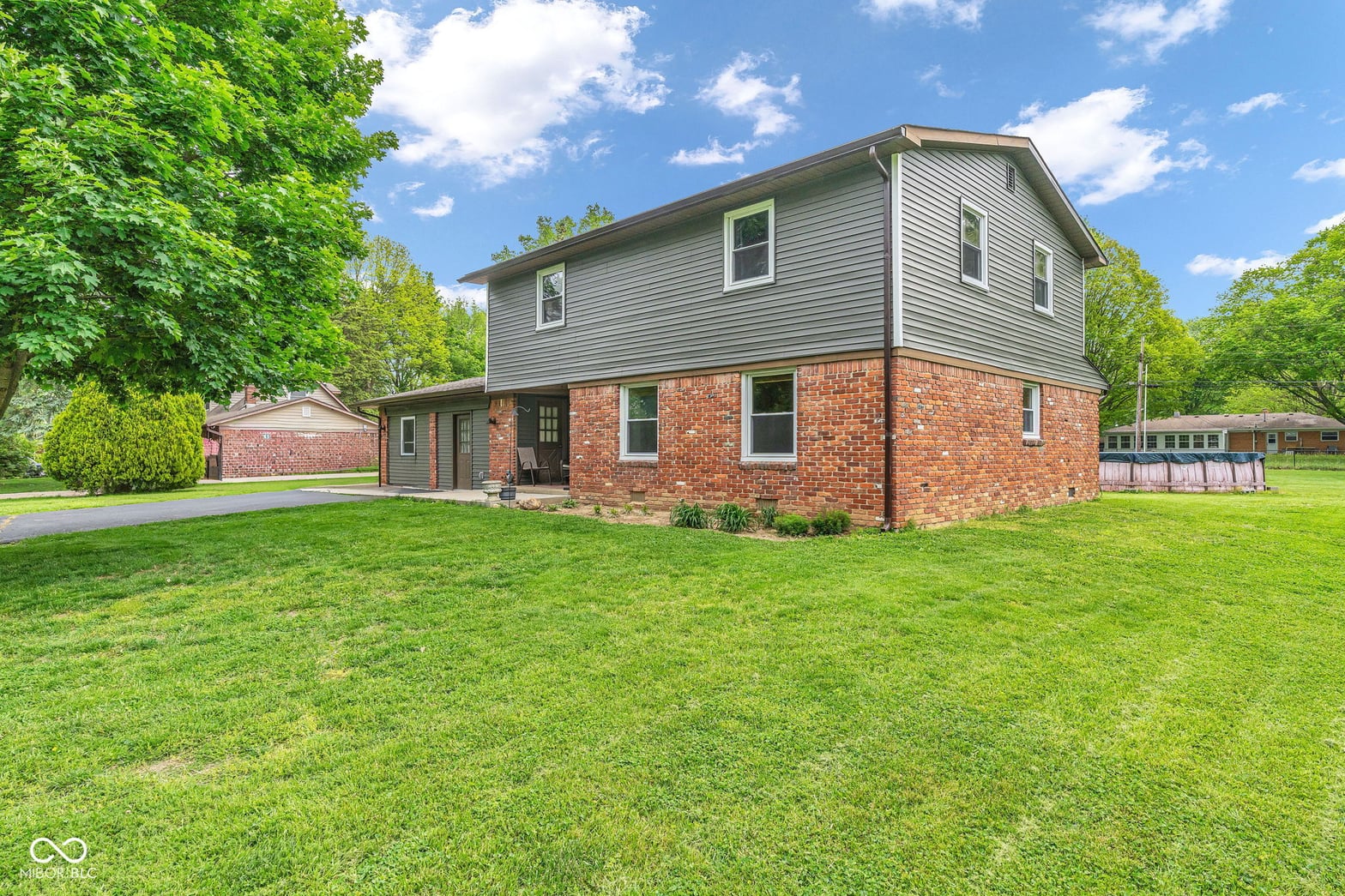 Photo of 4851 Wycliff East Drive, Indianapolis, IN