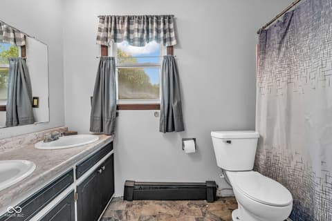 Photo of 4851 Wycliff East Drive, Indianapolis, IN