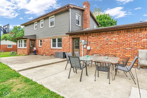 Photo of 4851 Wycliff East Drive, Indianapolis, IN