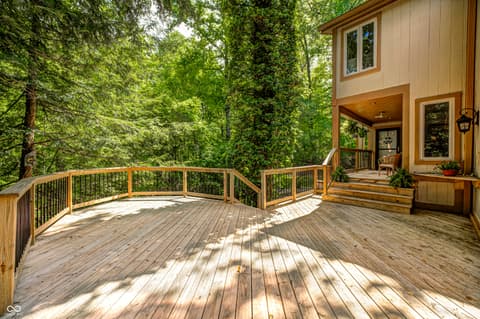 Photo of 3898 N Foxcliff Drive W, Martinsville, IN