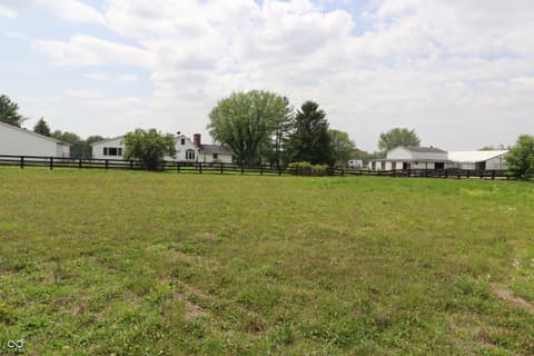 Photo of 4619 E State Road 48, Sunman, IN