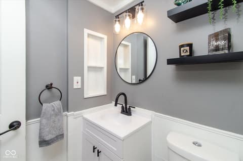 Photo of 11505 E 10th Street, Indianapolis, IN