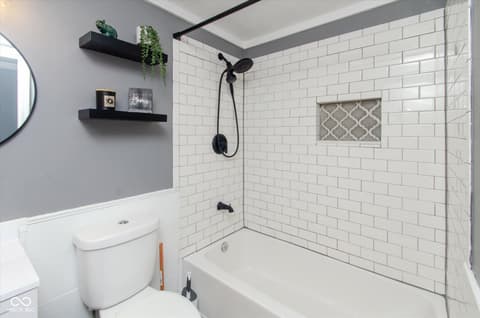Photo of 11505 E 10th Street, Indianapolis, IN