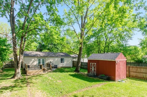 Photo of 11505 E 10th Street, Indianapolis, IN