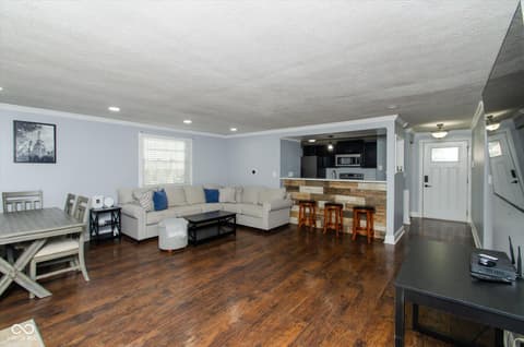 Photo of 11505 E 10th Street, Indianapolis, IN
